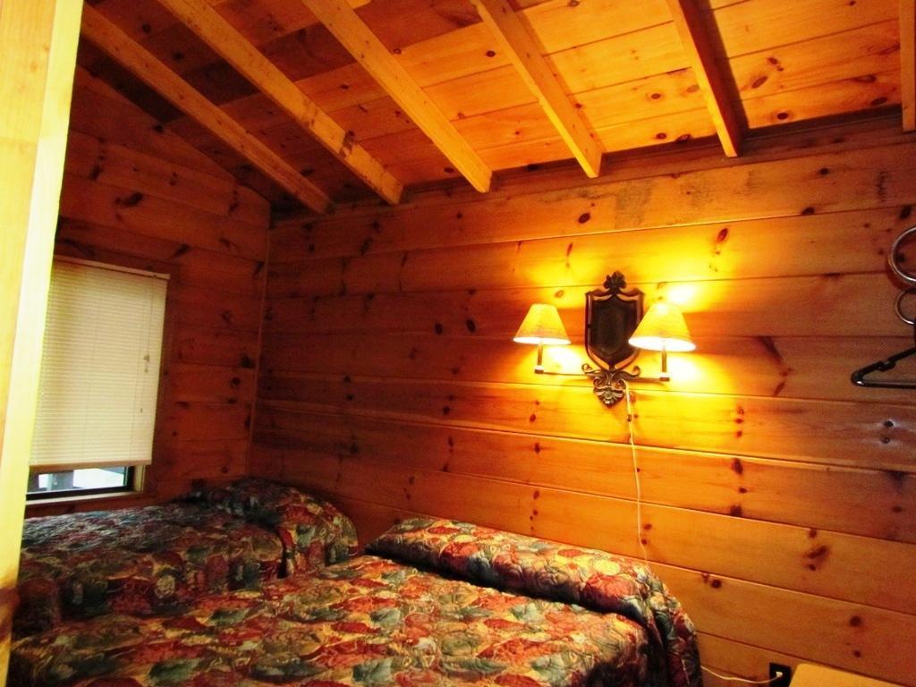 Depe Dene Resort Lake George Zimmer foto
